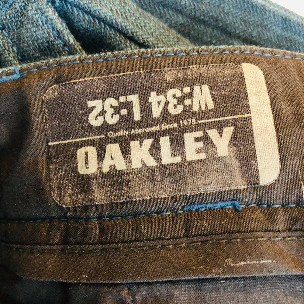Oakley Men’s Textured Pant Size 34×32‎